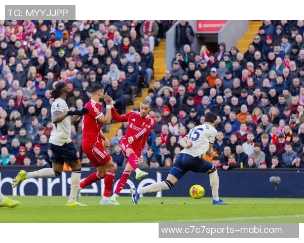 博尼：进球和助攻让我开心但我渴望更多进球的挑战与突破